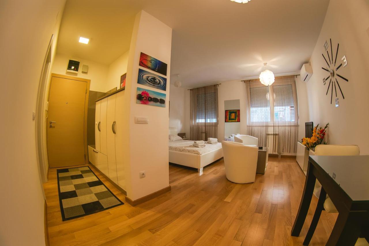 Maja Apartment Βελιγράδι Εξωτερικό φωτογραφία